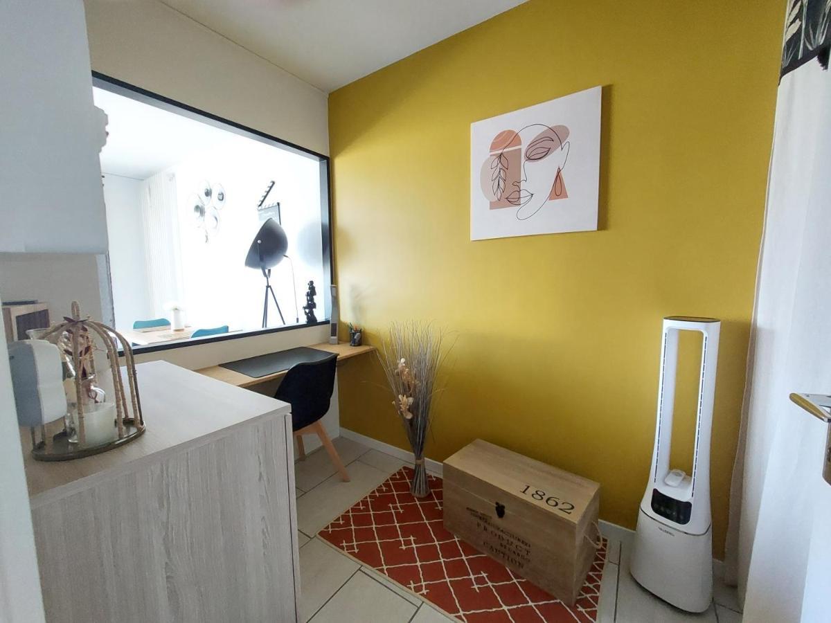 Studio Sur Les Rives D'Allier Moulins  Exterior foto